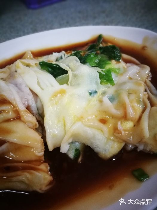 伟业石磨坊肠粉店蛋肠粉图片