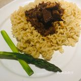 鸡腿菇,木耳,青豆,藕,吃点素菜感觉也不错,很爽口