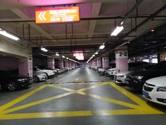 -大宁国际商业广场-地下停车库