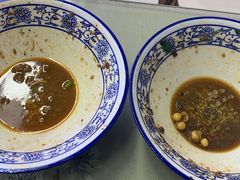 -渝之汇牛肉豌杂面