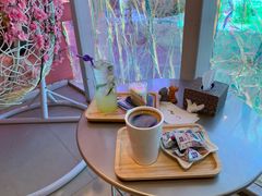 -藏猫猫咖啡主题馆(中央大道店)