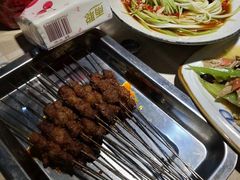 -六福烧烤酒馆(秦隆步行街店)