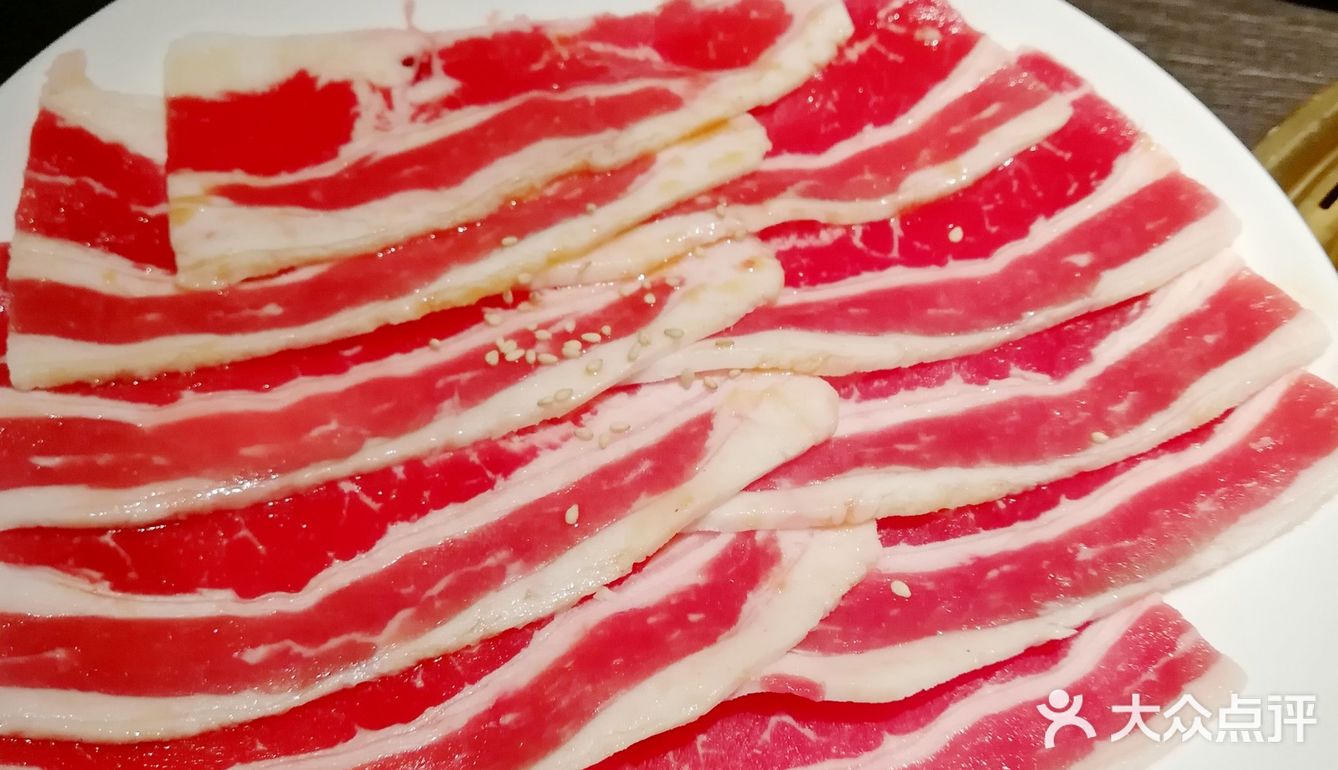 牛角日本烧肉 滋滋冒油的过瘾感！ [加油]