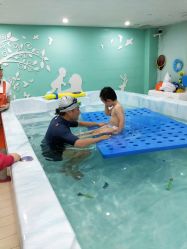 -鱼乐贝贝婴幼儿水育馆(星汇广场店)