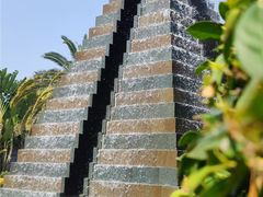 -海南清水湾莱佛士酒店