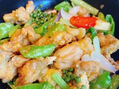 椒麻牛蛙煲-望乡楼上海菜(日月光店)