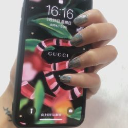-U mi Nail美甲工作室