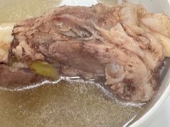 -周震馄饨