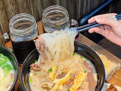 -鸭小妹鸭血粉丝(老门东店)