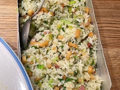 -蜜桃餐厅·伴山(湖滨商业街店)