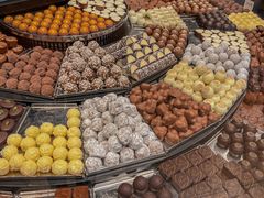 -Laderach 莱德拉(上海环贸iapm店)