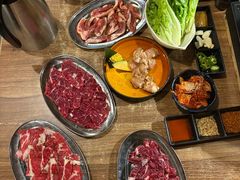 -山居屋炭火烧肉(厚街万达店)