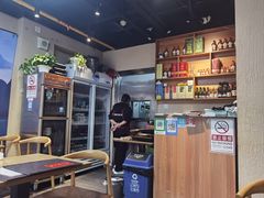 -牛八宝桂林米粉(八里庄店)