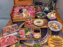 -何发发和牛烧肉·鳗鱼榴莲放题自助(乐峰广场店)