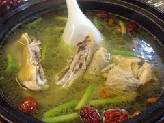 -云河农家乐饭店(福禄缘树山店)