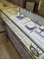 -周大生CHOW TAI SENG(红星通程商业广场店)