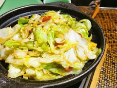 包菜炒回锅肉-北平盛世·新京菜·北京烤鸭(劲松·双井店)