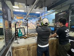 -都市枪神实弹射击俱乐部