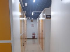 -安东易迷你自助仓储寄存仓库(草桥店)
