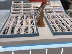 -沫芮眼镜·蔡司·依视路·尼康明月(环创店)