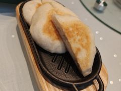 巴音酸奶饼-巴音浩日娲酒楼(双林东路店)