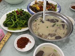 -胡世羊肉汤(南街店)