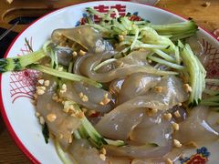 -琥珀老六龙虾(四里河店)