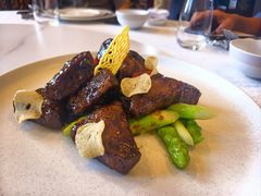 黑金雪花牛肉粒-上海和平饭店龙凤厅 Dragon Phoenix