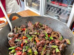 -牛八宝桂林米粉(八里庄店)