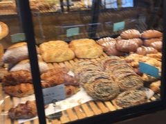 -Dough&Joe团憩(瑞虹天地月亮湾店)