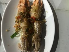 -量贩海鲜餐厅