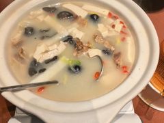 -荷栖小院·品质江西菜(红谷滩店)
