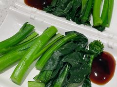 -香港新发烧腊茶餐厅(水围店)