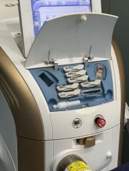 -杭州奥拉克医疗美容门诊部