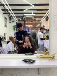 -SALON V