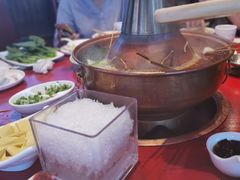 -前门·鲜肉火锅(长风店)