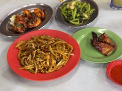 -黄亚华小食店(Jalan Alor)
