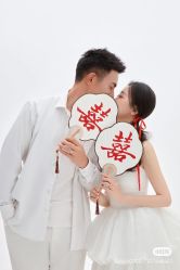 -至臻微拉婚纱摄影
