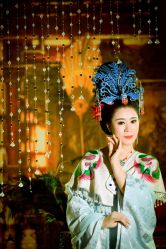 点击看大图 -九月鹰飞汉服摄影工作室