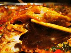 -鸣记脆皮烤鱼·海鲜烤鱼(亿合城店)