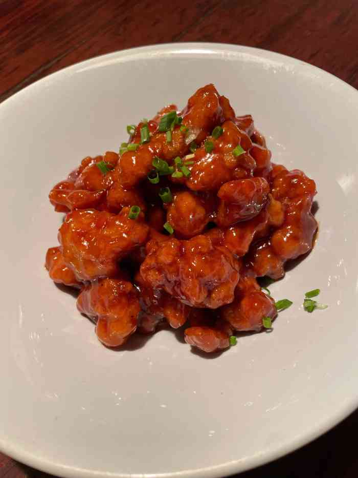 外婆家(吾悦广场店)-"菜的味道总体偏咸.双皮奶做的很好吃. .