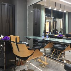 -Tipo Hair salon（明星）店