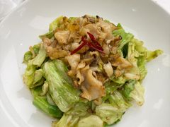 -品海楼·大连海胆锅贴馆(东港店)