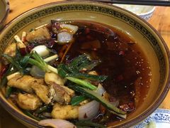 干锅耗儿鱼-一品红烧鸭特色川菜(三岔湖店)