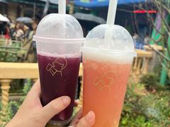 -喜茶(迪士尼小镇·平行宇宙店)