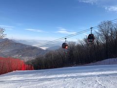 -中旅松花湖滑雪场