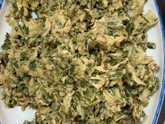 槐树花炒鸡蛋-盱眙虾神於氏龙虾(夫子庙红街店)