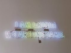 -UNI UNI(环亚凯瑟琳店)