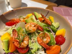 鲜虾芒果牛油果沙拉-NG PASTA吴居·中华意面·鲜牛排(南头古城店)