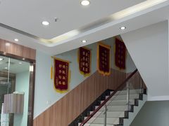 -瑞鹏宠物医院·内科·中兽医·骨科(苗圃店)